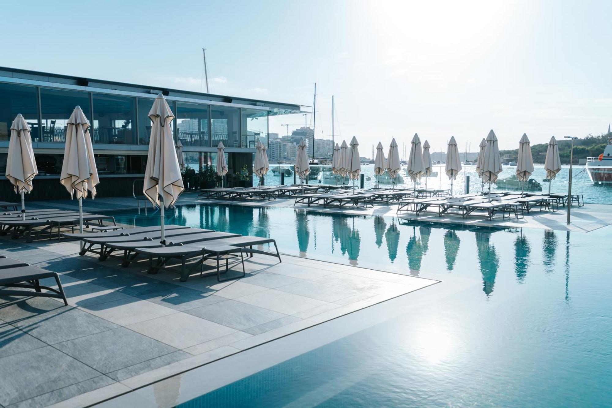 Gzira Blubay Apartments By St Hotels מראה חיצוני תמונה